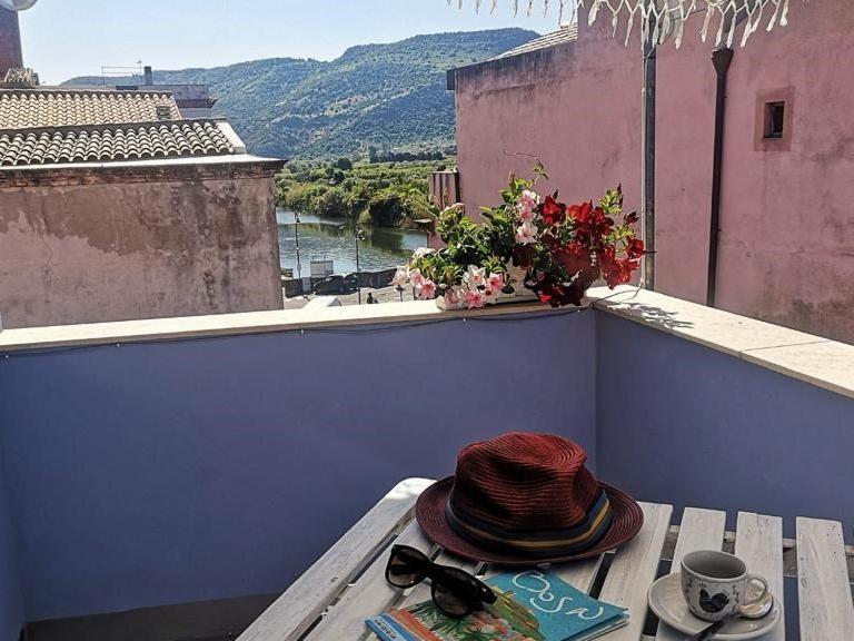 Hotel Casa Pagiò Bosa Esterno foto