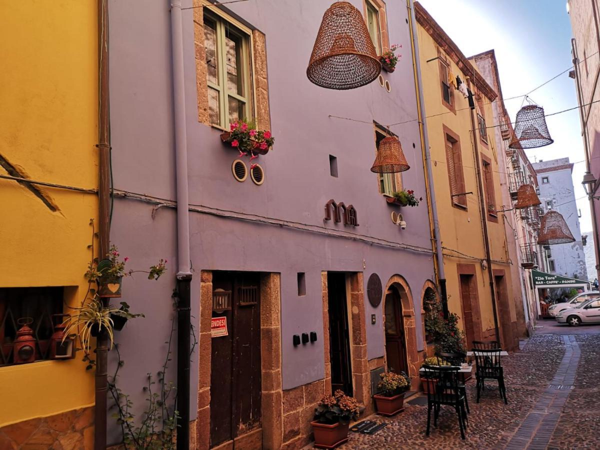 Hotel Casa Pagiò Bosa Esterno foto