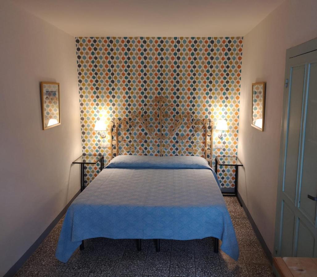 Hotel Casa Pagiò Bosa Esterno foto